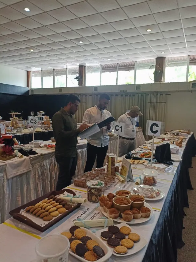 Photo from the post: Had the incredible honor of judging the Golden Doily culinary event organized by @PereraAn